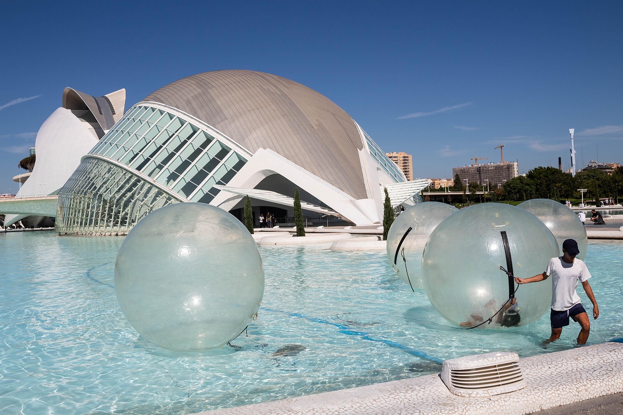 Outdoor Gravity Park (Zorbing)